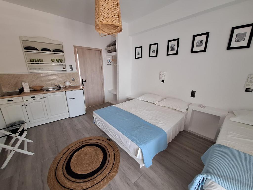 Pavezzo Guest House – IOS